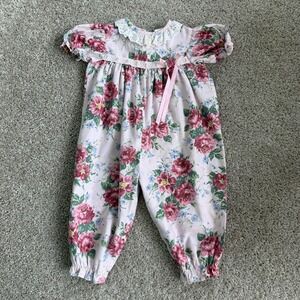 Vintage Rosebud Romper Baby Girls 18M Pink Floral Lace Ruffle Collar Puff Sleeve